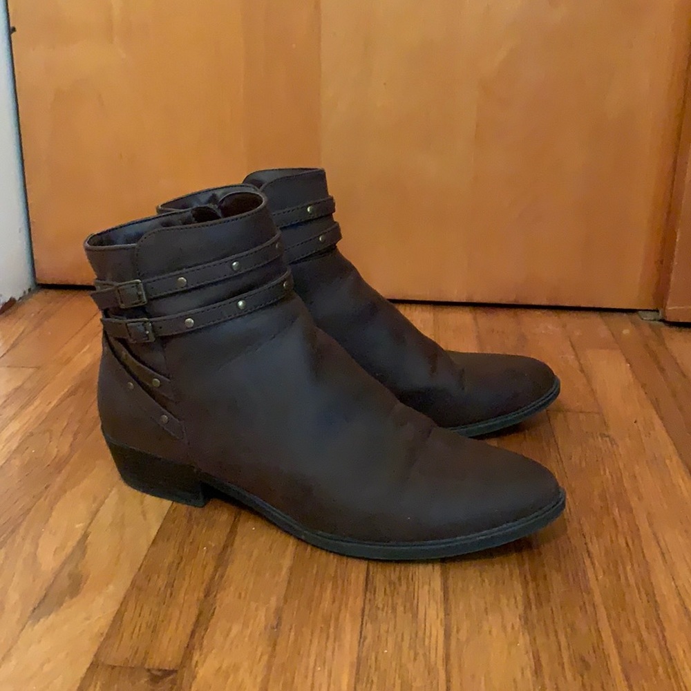 Chaps mid-ankle boot